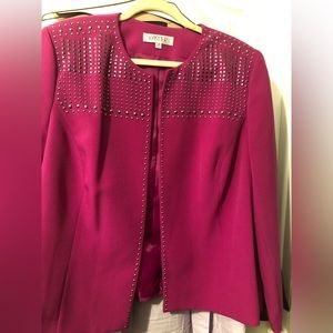 Kasper magenta blazer jacket with studded details on front. 18W.